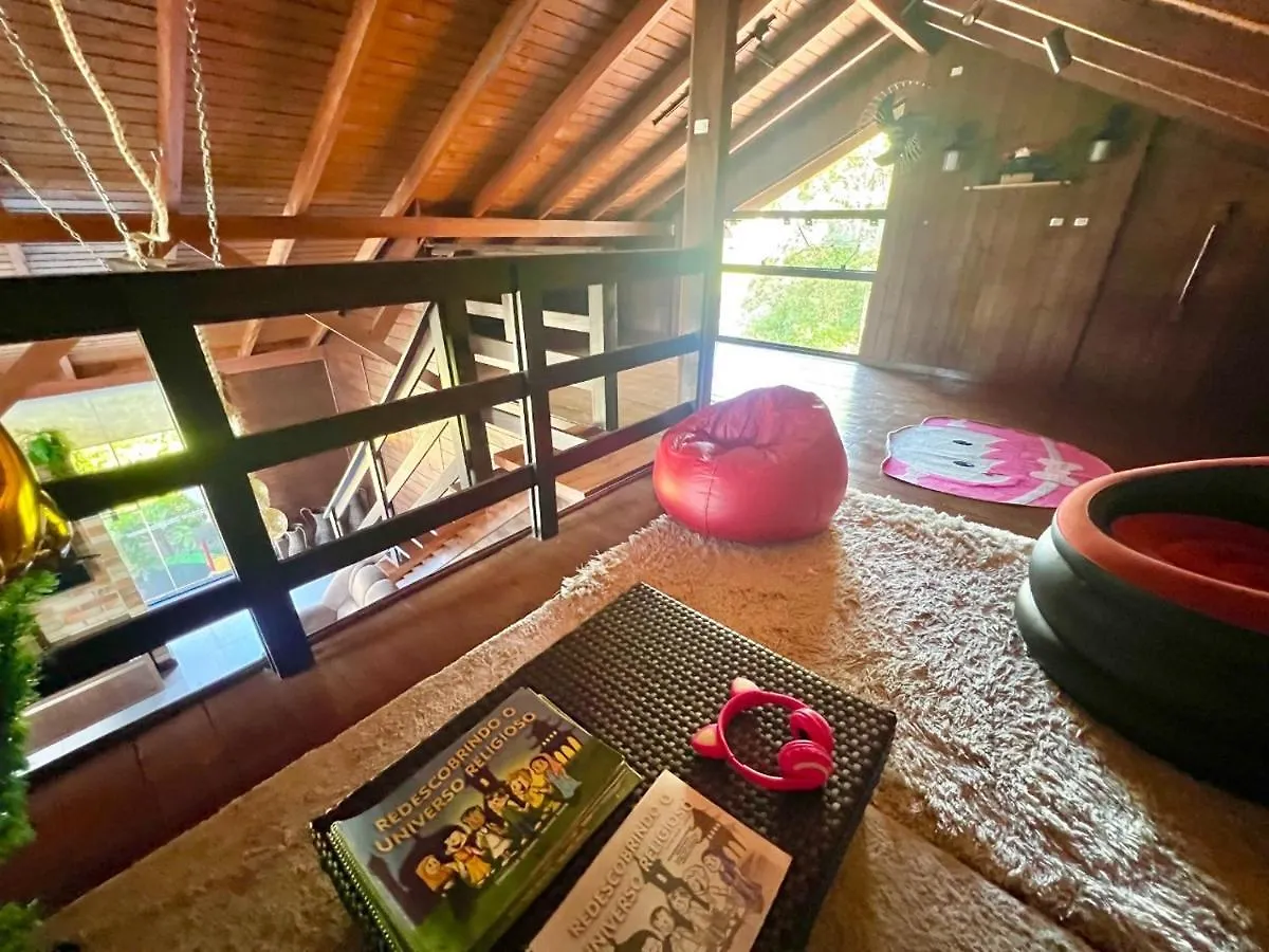 Vakantiehuis Casa De Praia Rustica Bombinhas